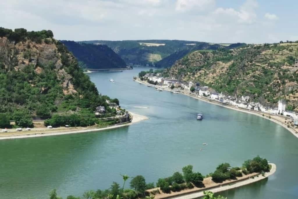 Wohnen Am Schoenen Mittelrhein Weltkulturerbe オーバーヴェセル エクステリア 写真