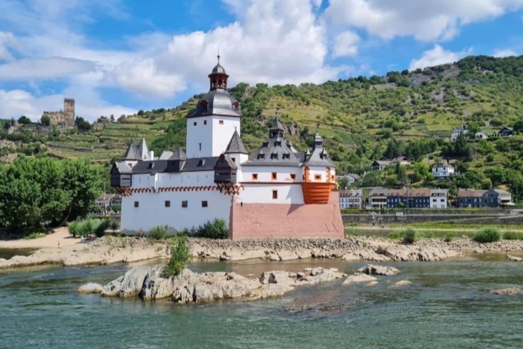 Wohnen Am Schoenen Mittelrhein Weltkulturerbe オーバーヴェセル エクステリア 写真